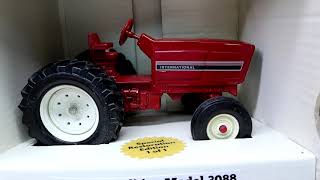 Toy Tractor restoration with box Ertl International 3088 [upl. by Barbra]