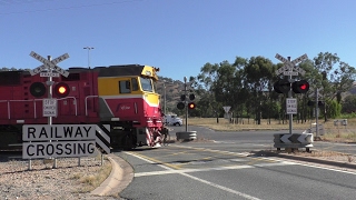 Level Crossing Wodonga VIC Australia [upl. by Ailemak813]