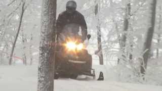 Ams  Action moteur sport  Motoneige  Essai Skidoo Expedition 1200 LE 2013 [upl. by Tebazile958]