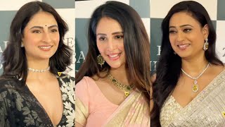 Palak Tiwari Shweta Tiwari amp Chahat Khanna Attend Baba Siddique Iftaar Party 😍🔥📸 [upl. by Mosera]