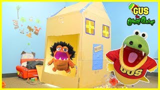 BOX FORT CHALLENGE Kids build cardboard Crafts and Pretend Play [upl. by Kale]