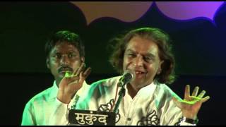 Tujhe Pyaar Karte Karte  Ustad Aslam Sabri Live Program At Raipur Chhattisgarh 2016 [upl. by Nyllaf]