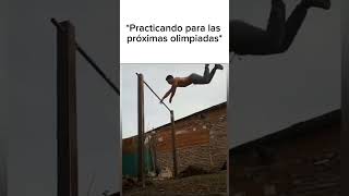 😂😂Practicando para las próximas olimpiadas meme memesdaily parati viralvideo viralshort funny [upl. by Hyozo]