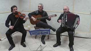 Tuscany Wedding Folk Trio  Tarantella Cè la Luna Mezzo Mare [upl. by Arok796]