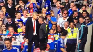 Arsene wenger pushes Jose mourinho [upl. by Disharoon]