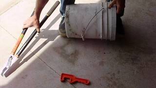 Easy Removal of a 5 Gallon Bucket Lid [upl. by Mmada]