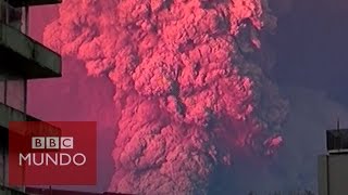 Impresionante erupción del volcán Calbuco en Chile  BBC Mundo [upl. by Maze]