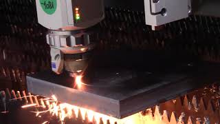 Laser Pierces 1 Inch Steel in 1 second [upl. by Tat]