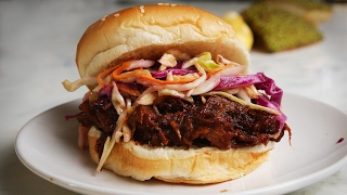 Vegan Pulled Pork Sandwiches [upl. by Lam]