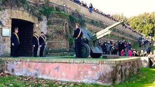 Festa santa Barbara Roma cannone al Gianicolo [upl. by Trautman]