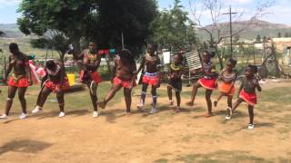 Umhlonyane ceremony by Zulu maidens part 1 [upl. by Solley738]