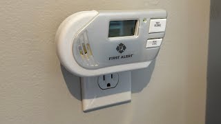 Overview of the First Alert Carbon Monoxide and Gas Detection alarm [upl. by Eifos]