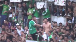 Raja vs ESS  في لقطة طريفة جمهور الرجاء يطلب من الكابو تشغيل حافلة فاس [upl. by Jarlathus702]