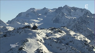 La Savoie côté neige  Échappées belles [upl. by Lilaj]