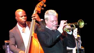 Chris Botti Live at Greek Theater 2016 When I Fall In Love [upl. by Terchie474]