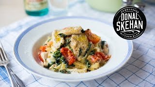 Creamy Chicken amp Spinach Pasta [upl. by Eiramoj]