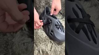 How to lace Yeezy Foam Runners 🤩❗️ [upl. by Hooke]