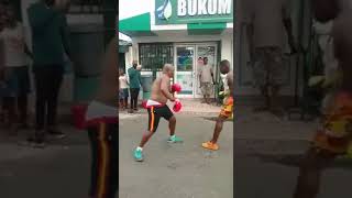 Bukom Banku fight his son on the street without mercy [upl. by Hagerman]