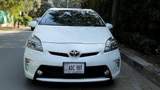 Toyota Prius Owners Review Price Specs amp Features  PakWheels [upl. by Nosecyrb]