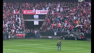 Adeus Eusébio Urna de Eusébio dá a volta ao estádio da Luz [upl. by Abihsot594]