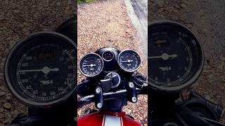 Reviewing the BSA Goldstar 650  A real modern classic [upl. by Warden]