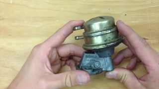 How a mechanical fuel pump works 1973 Super Beetle [upl. by Gael]