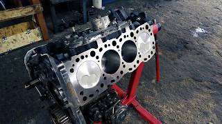 Toyota HILUX 3L Engine REBUILD Timelapse [upl. by Raddy987]