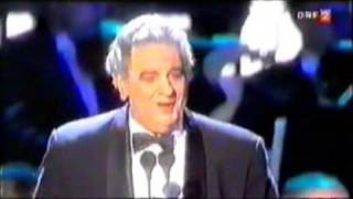 Placido Domingo amp Vanessa Williams sing Christmas songs [upl. by Ho489]