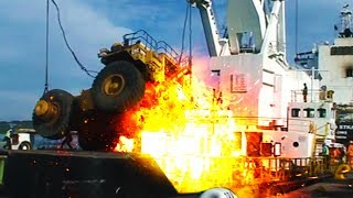 💥 Heavy Machinery FAILS and ACCIDENTS Caught on Tape [upl. by Lemhar]