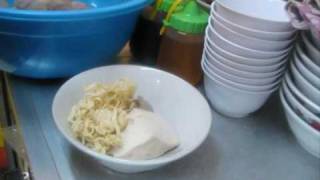 Jakarta Street Food 190 Flatted Meatball and Tofu Bakso Gepeng dan Tahu [upl. by Nollahp647]