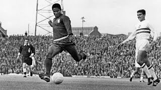 Eusébio  England 1966  9 goals [upl. by Gine]