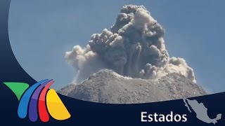 Captan erupción en el Volcán de Colima  Noticias de Colima [upl. by Zamora248]