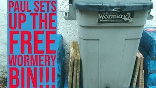 How To Set Up a Wormery Bin [upl. by Ocsic]