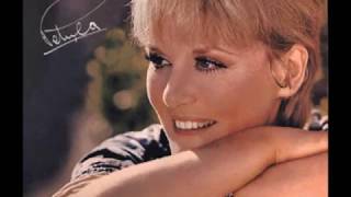 Petula Clark  Sauve moi [upl. by Assillem]