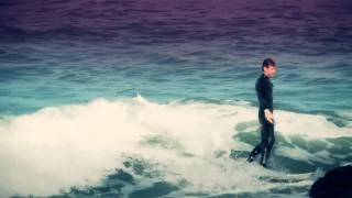 Surfing Newquay Harbour Wall  surfer tricks rocks hazards  Rob Barber Tom Earl amp more [upl. by Itram980]