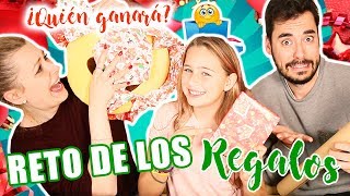 ¡¡RETO de los REGALOS 🎁 ¿Quién será el primero en ENVOLVER los REGALOS 😜 ¡CHALLENGE en FAMILIA [upl. by Jacobine]