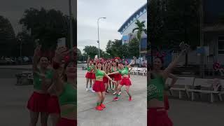 Merry Christmas and happy new year  Kinsley dance fitness shorts dance dancesport kpop zumba [upl. by Suidualc]