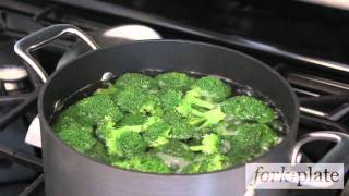 How To Blanch Vegetables [upl. by Eilrebmik519]