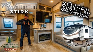 BEAUTIFUL Rear Kitchen Luxury Fifth Wheel  2024 Rockwood Signature 371RK [upl. by Eileek]