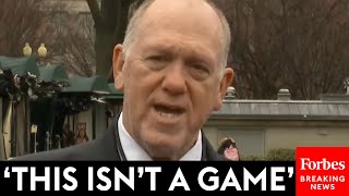 BREAKING NEWS Border Czar Tom Homan Issues Message To Sanctuary City Chicago At Press Gaggle [upl. by Amme]