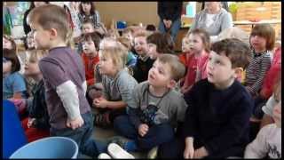 Jon the Potter at Evesham Nursery School [upl. by Yeliac829]