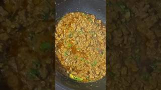 Karahi keema 🍲 cooking recipe keemakarahi yummy spicy shorts [upl. by Pearlman985]