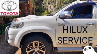 Toyota Hilux D4D service oil and filter Diesel fuel filter how to KUN26R [upl. by Aurie]