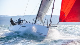 BENETEAU First 27 SE Your Performance Sailboat Described In A 360 Walkthrough [upl. by Elleirb655]