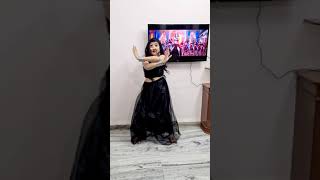 Bansuri Dance Video  Kriti Sanon  Sommya Jain [upl. by Nuriel]