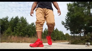 NIKE AIR HUARACHE quotTRIPLE REDquot REVIEW AND ON FEET [upl. by Ettenan875]