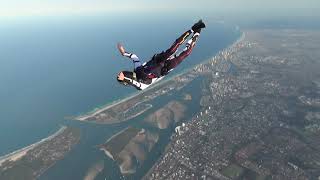 Performance en saut en parachute freestyle de Loïc Perrouin et Pierre Rabuel en Australie 2018 [upl. by Uamak]