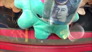 HOW TO WIN AT 2P COIN PUSHERS  20 BEST TIPS FOR PRIZE WINS AT AMUSEMENT ARCADE [upl. by Lleinad]