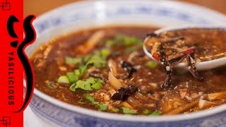 PEKINGSUPPE – sauer scharfe Suppe à la Yasilicous   chinesisch kochen [upl. by Esirehc516]