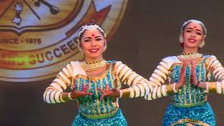 WELCOME DANCE SILVER HILLS HRSECSCHOOL [upl. by Inol]